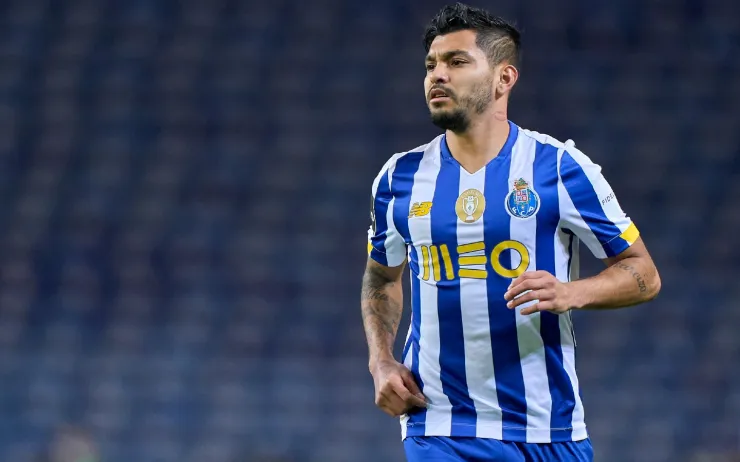 Jesús Tecatito Corona con el Porto