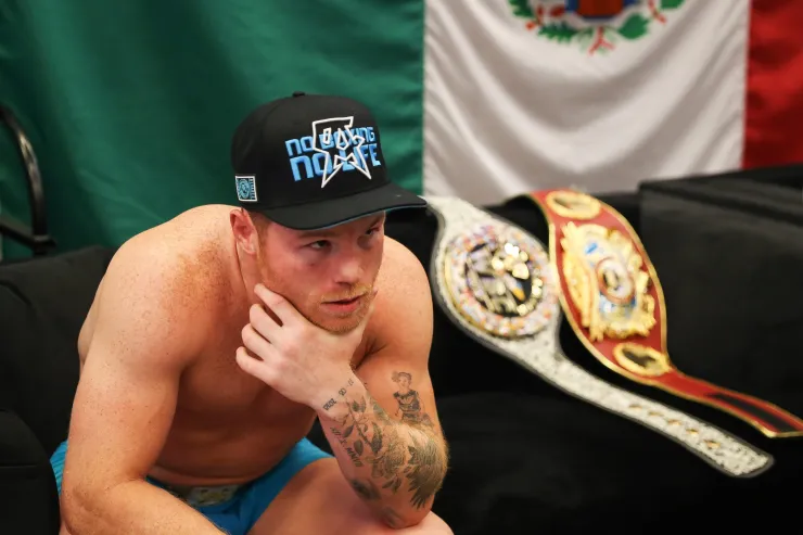 Saúl Canelo Álvarez boxeador Rey Martínez