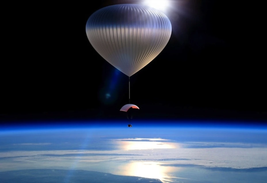 Jane Poynter, presidenta ejecutiva de World View, empresa que ofrecerá viajes en globo al espacio cercano por 75,000 dólares, a partir de 2016.