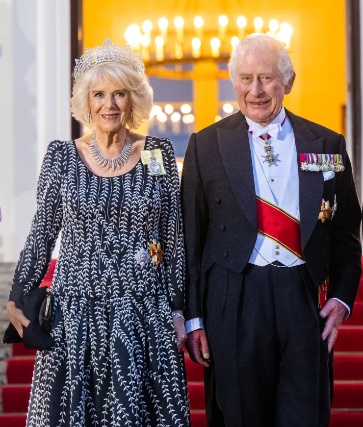 El presidente de Estados Unidos Joe Biden comunicó al rey Carlos III de Inglaterra, que Jill Biden, su esposa será quien asista a la ceremonia de coronación