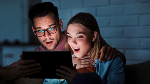 Así puedes convertir tu vieja tablet en una Smart TV fácil y rápido