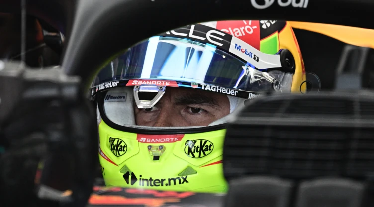 Checo Pérez en el Gran Premio de Italia