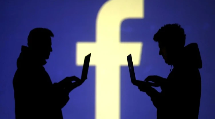Facebook multa