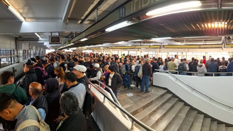 metro-cdmx-en-vivo-que-pasa-hoy-jueves-7-marzo-2024-cuerpo