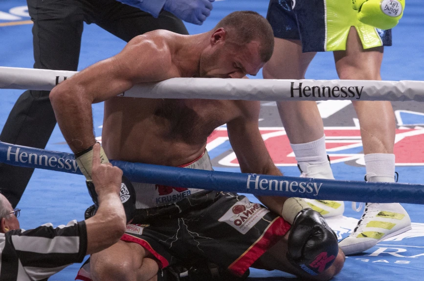 Canelo vs Kovalev