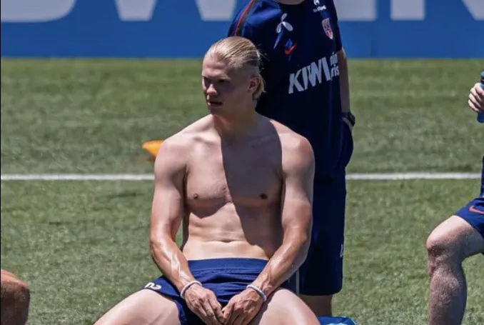 Erling Haaland con el calor antes de la Copa Mundial de la FIFA 2026