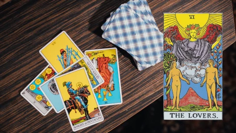 ¿Qué significa que te salga el arcano de ‘los enamorados’ en el tarot Esto representará en el 2026.png
