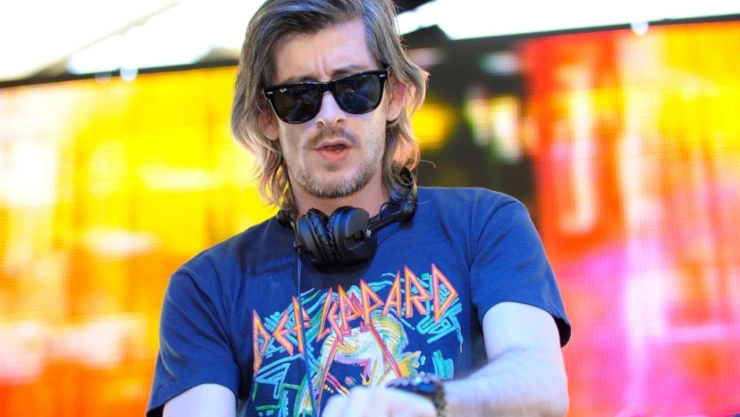 Muere el DJ francés Kavinsky