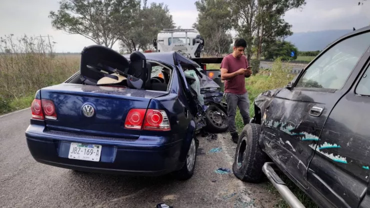Aparatoso choque sobre carretera libre a Colima deja 5 heridos hoy; ¿qué lo provocó?
