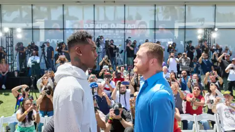 Canelo Charlo Los Angeles Box Azteca