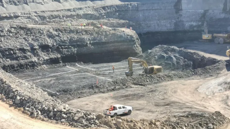 Autoridades localizan restos humanos del sexto minero en la mina El Pinabete