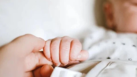 Milagro inesperado un bebé nace en pleno terremoto en Guadalajara