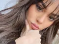 Danna Paola selfie.jpg