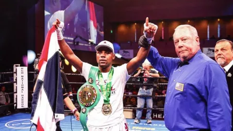 javier fortuna boxeador pelea ryan garcia