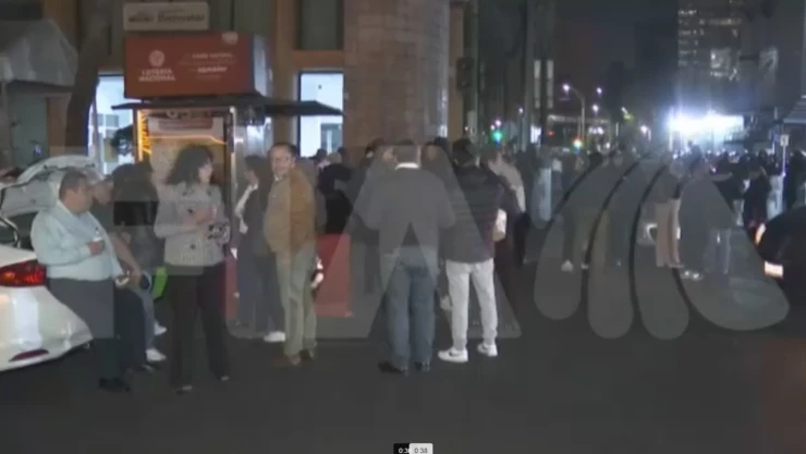 trabajadores-encerrados-edificio-gobierno-federal-torre-del-bienestar