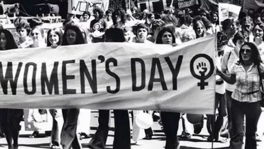 Más de 100 años conmemorando el Día de la Mujer