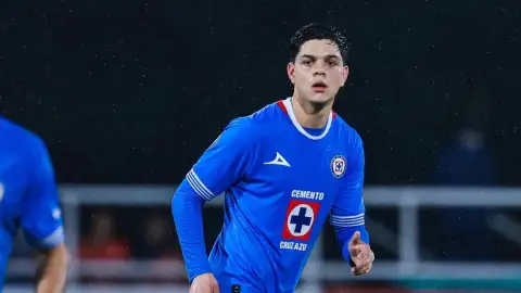 Amaury García en Cruz Azul