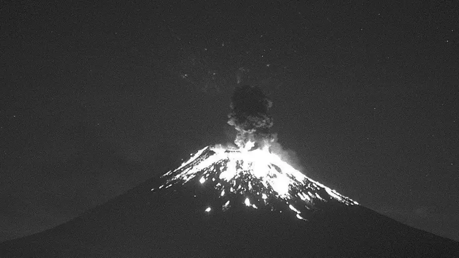 Explosión del volcán Popocatépetl