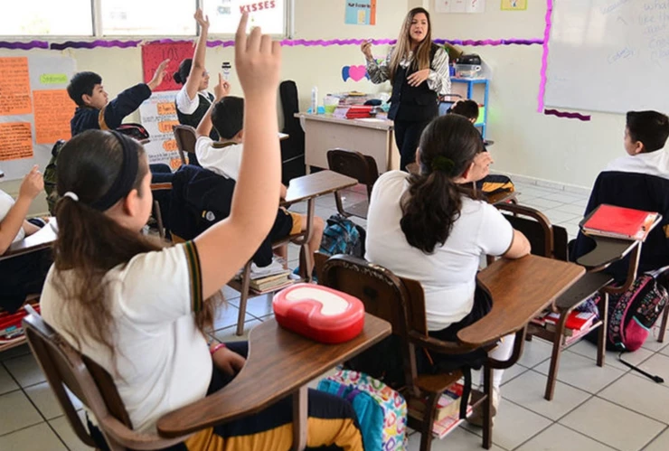 SEP recomienda tener más hijos.