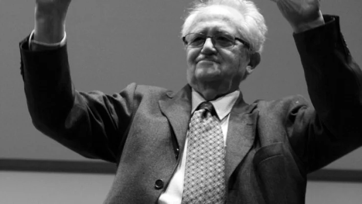 Escritor José de la Colina