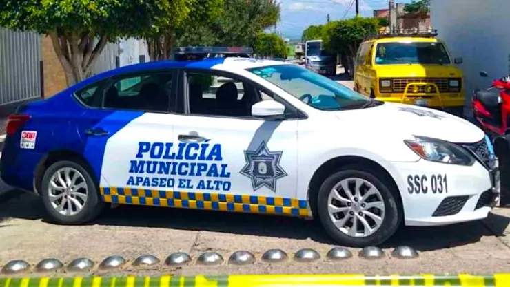 Hallan granada en una caja en Apaseo el Alto, Guanajuato