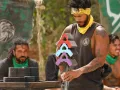 Lobo mantiene la calma y el equilibrio.