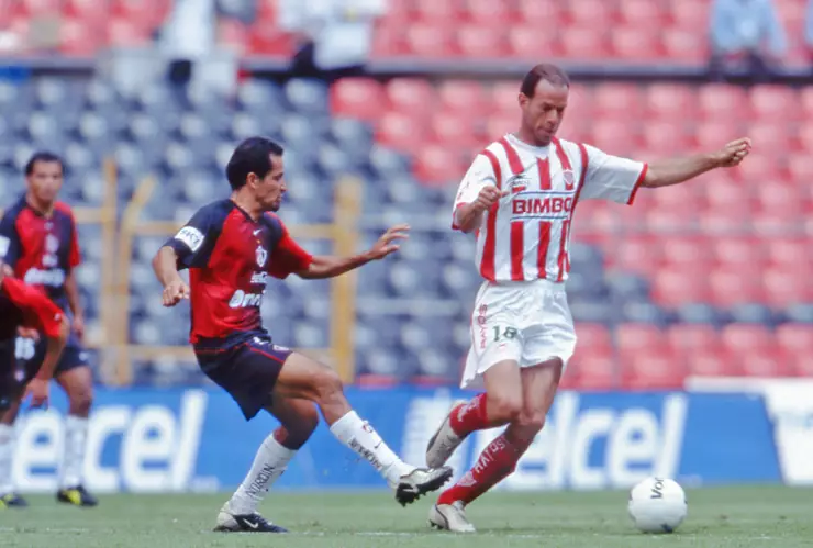 Zague tuvo un buen paso por el Necaxa