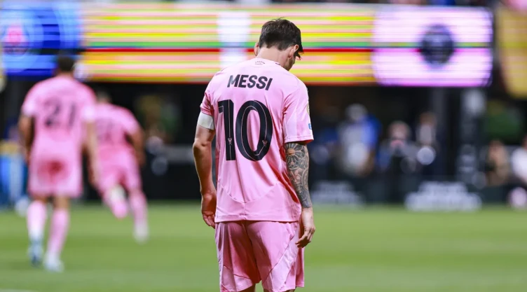 Messi SE ROMPE en una charla