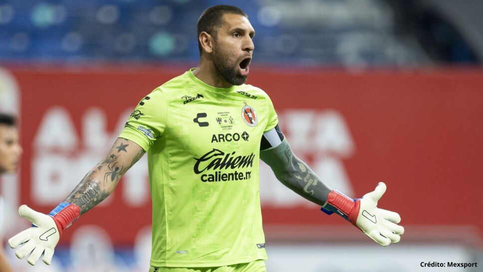 9 Jonathan Orozco.jpg