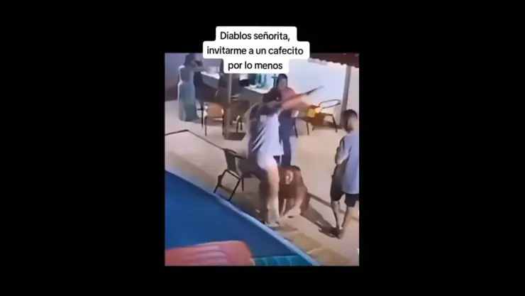 Chica le conoce la conciencia a muchacho