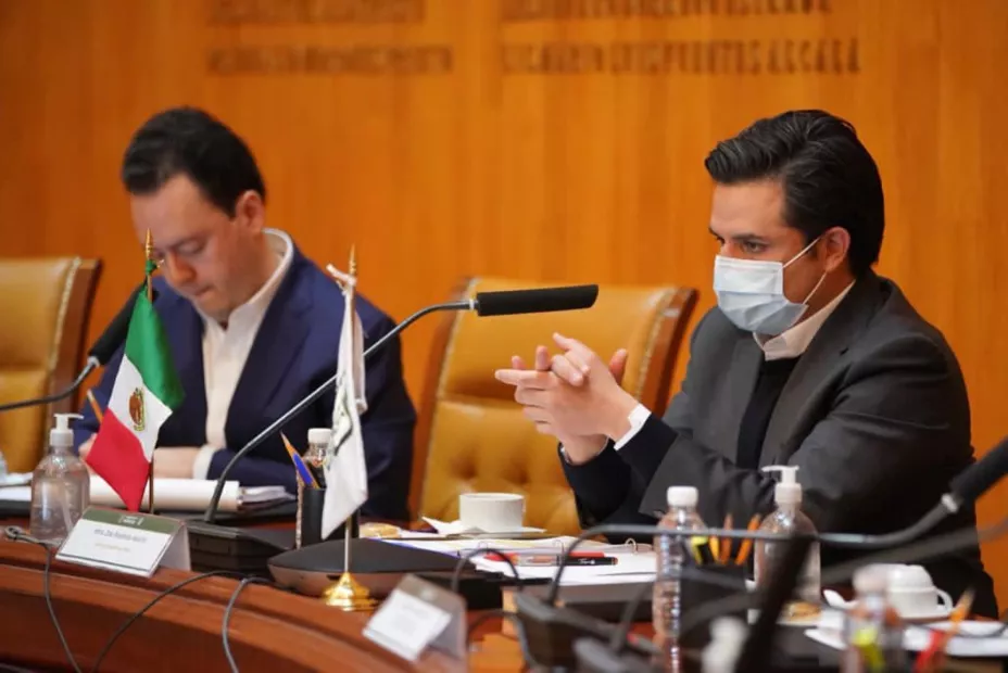 Zoe contratación IMSS.jpeg