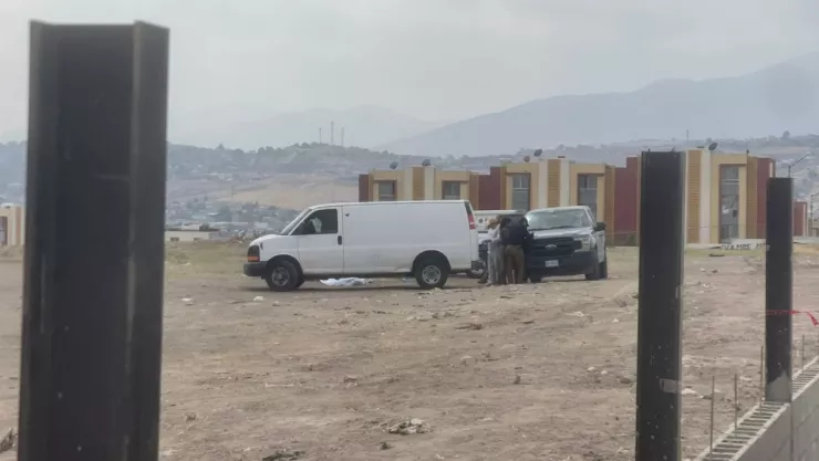 Hallan cuerpo en vehículo abandonado en Valle del Sol, Tijuana, este 29 de mayo