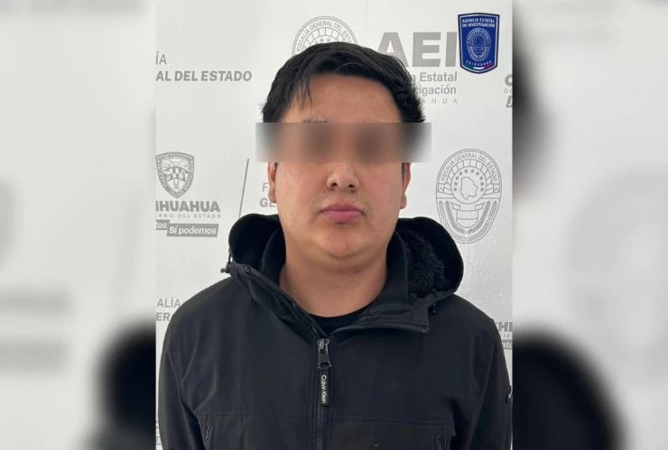 Tráiler intenta ganarle al paso del tren y termina embestido en Pecos, Texas un impactante accidente que deja dudas sobre posibles heridos. - 2026-01-28T124914.823.png