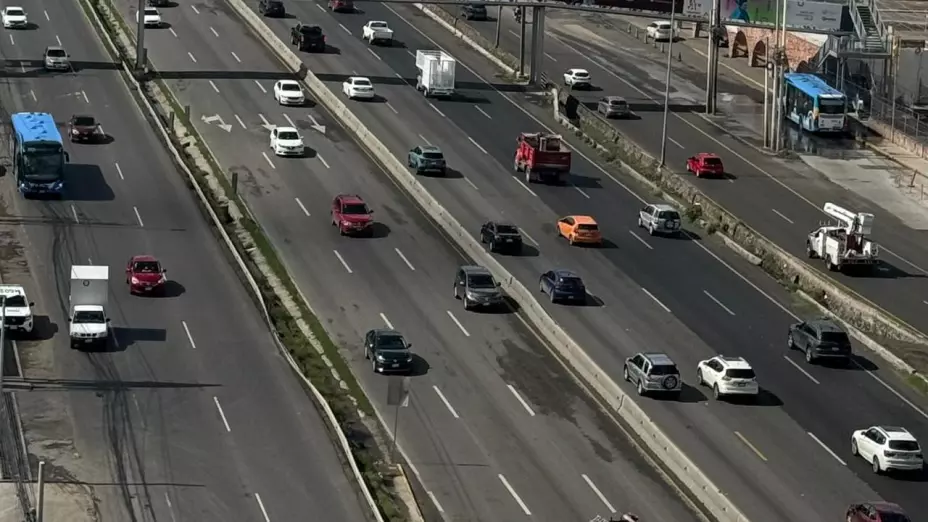 ¿Tienes planes este domingo? Conocer el estado del tráfico en Querétaro puede ayudarte a ahorrar tiempo y evitar contratiempos. Descubre las zonas con menor carga vehicular y los puntos con tráfico ligero esta mañana.