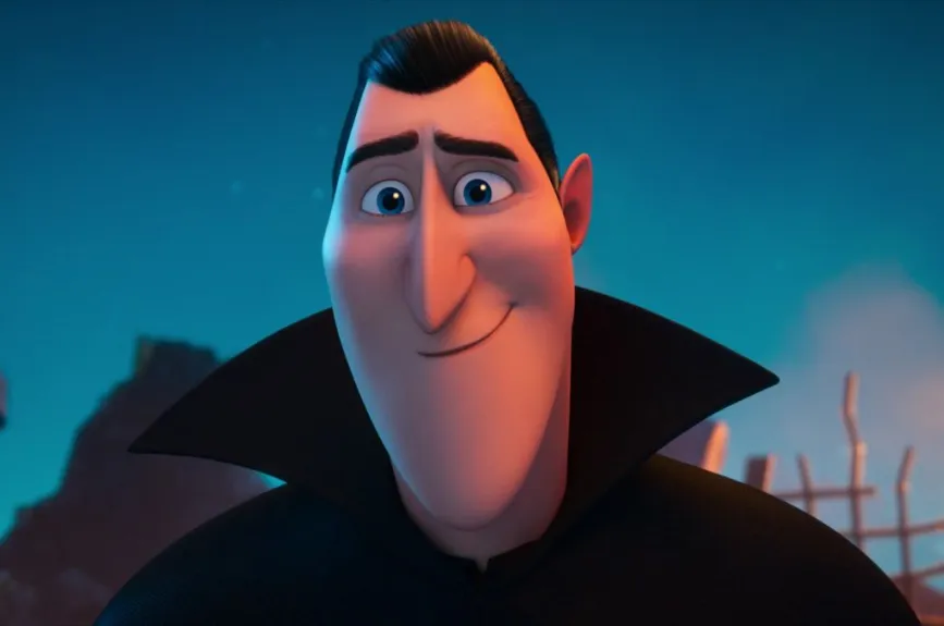 En Hotel Transylvania, Drácula aún mantiene su aristocracia y poderes, pero se ve más preocupado por el bienestar de su hija y el funcionamiento de su hotel, lo que lo hace más cómico y accesible.
