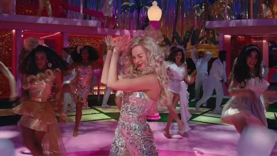 barbie-margot-robbie-nueva-pelicula-monopoly