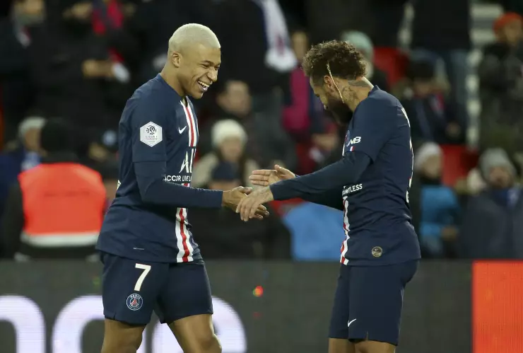 Paris Saint-Germain v Amiens SC - Ligue 1