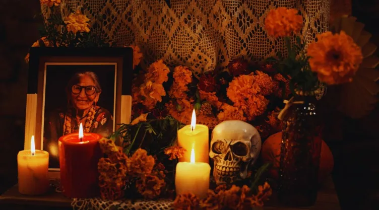 Día de Muertos: dónde colocar las fotografías en la ofrenda y qué significado tienen según la tradición