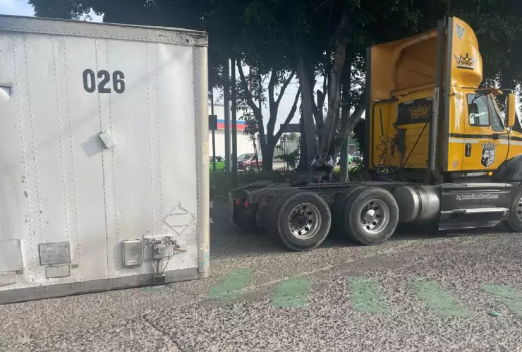 Accidente en bulevar La Luz y Vasco de Quiroga hoy 31 de julio en León, Guanajuato