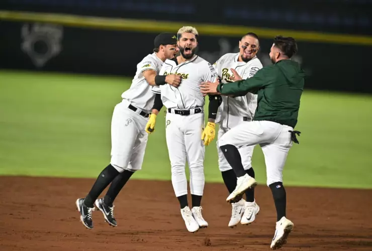 Pericos de Puebla Diablos Rojos de México