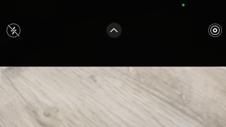 ¿Qué significan los puntos verdes y naranja que aparecen arriba de tu iPhone o Android?