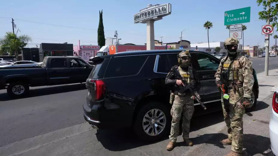 Miembros de la Guardia Nacional de EU en los Ángeles, California.