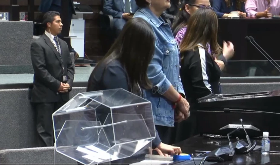 diputados tombola twitter.jpg