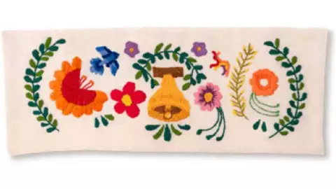 Google celebra a México con un doodle bordado, honra a las artesanas