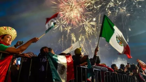 Multa por tronar cohetes durante las Fiestas Patrias 2025 en CDMX