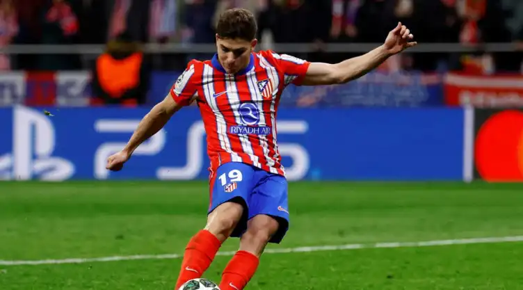 Julián Álvarez falla penal Real Madrid Concachampions