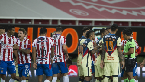 Alineaciones América vs Chivas