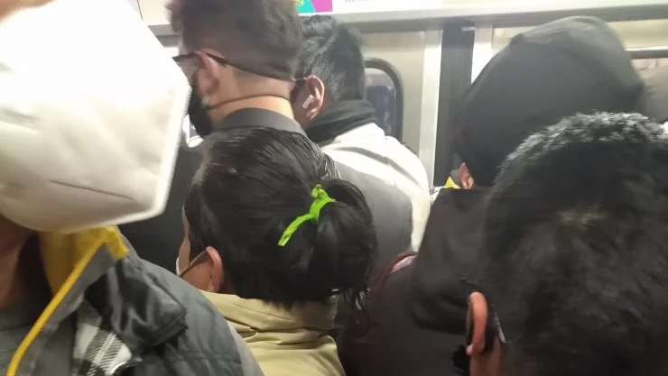 Metro CDMX presenta retrasos de hasta 10 minutos en 3 líneas