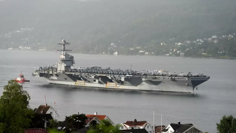 Foto del portaaviones USS Gerald R. Ford, de Estados Unidos.