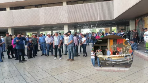 Productores de maíz en el Palacio de Gobierno.